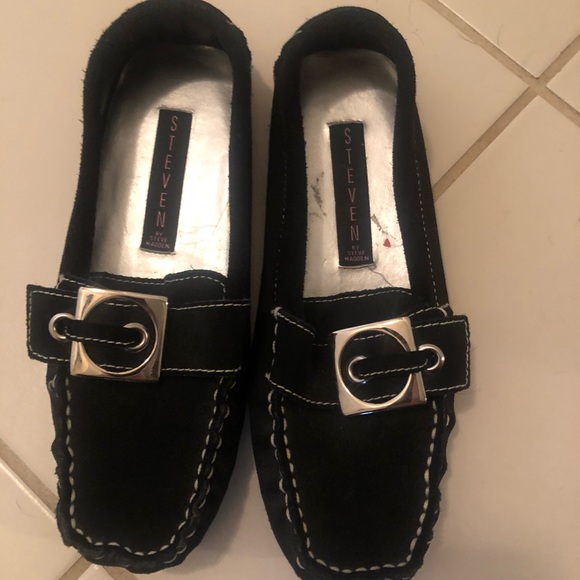 Steve Madden Ladies suede slip on - Picture 1 of 4